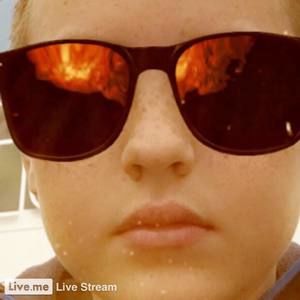 Meet your Posher, Davis